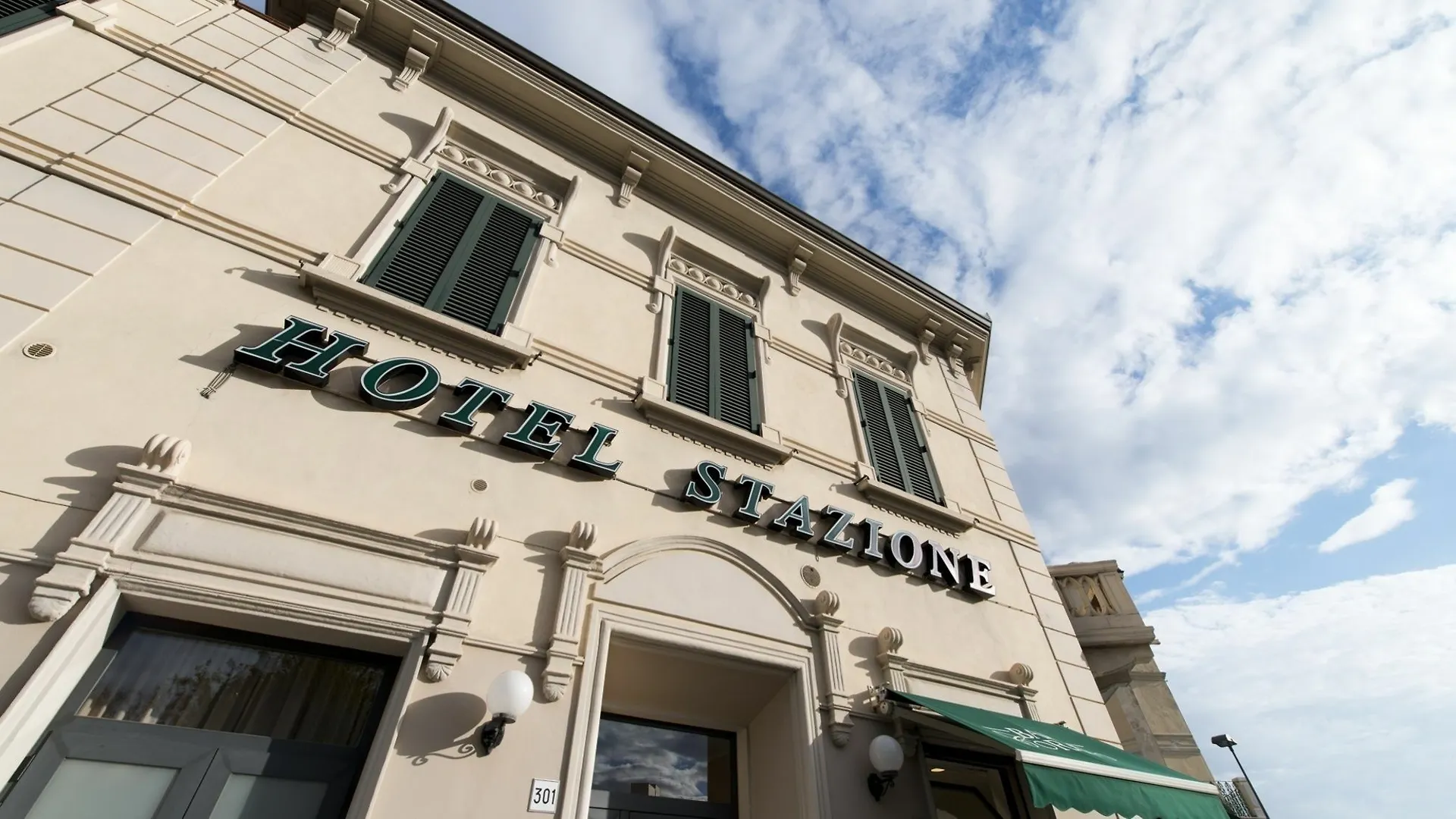 ***  Hotel Stazione Livorno Italy
